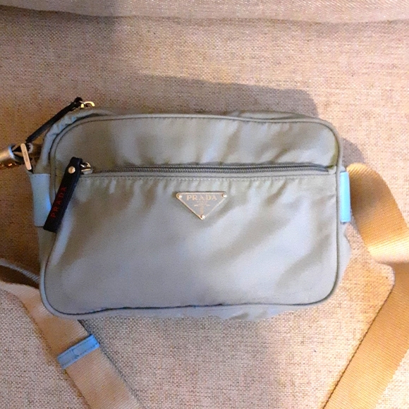 Prada crossbody nylon bag Firm price - Picture 3 of 17